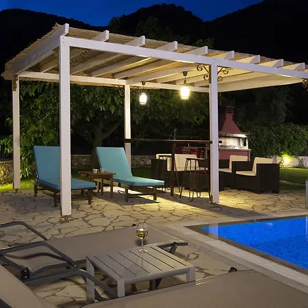 Niriides Rachi (Lefkada)