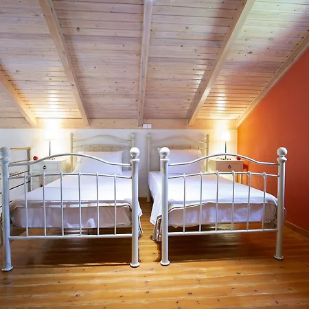 Вилла Niriides Rachi (Lefkada)