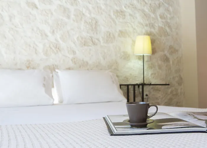 Niriides * Rachi (Lefkada)