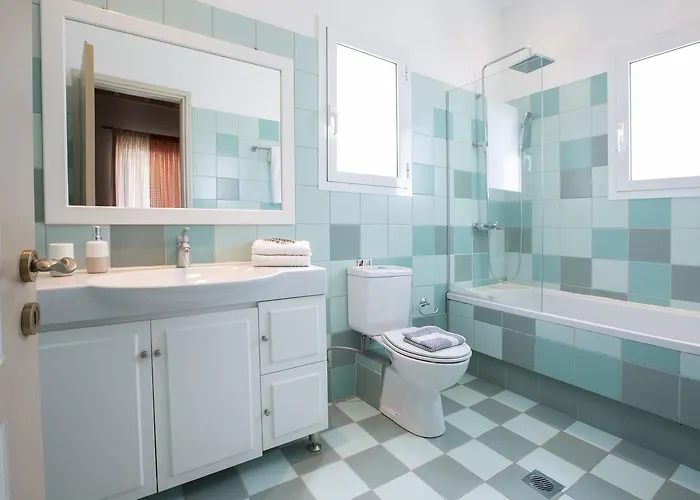 Niriides Rachi (Lefkada)